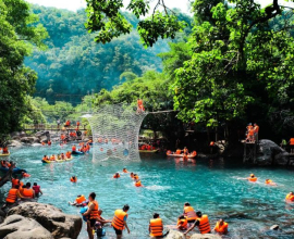 Tour Du Lịch Đà Nẵng Cho Gia Đình: Trọn Gói Nghỉ Dưỡng Năm 2025
